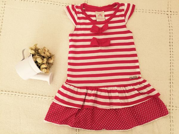Vestido vermelho e branco Tam 2