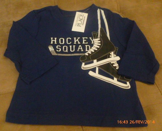 Camiseta Patins - 9 a 12 meses - The Children`s Place